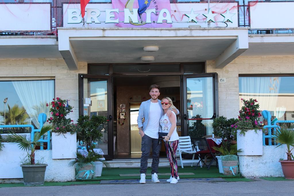 Hotel Brenta Viserbella di Rimini Exteriér fotografie