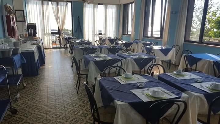 Hotel Brenta Viserbella di Rimini Exteriér fotografie