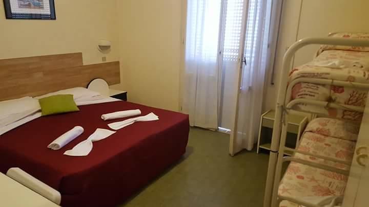 Hotel Brenta Viserbella di Rimini Exteriér fotografie
